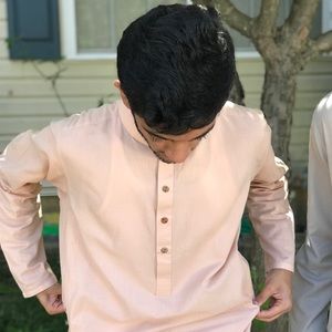 Meet your Posher, Ahmed